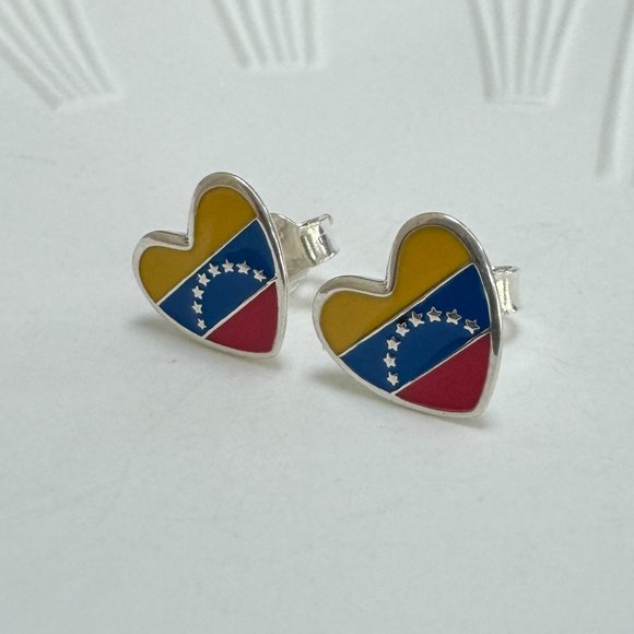 Venezuela Flag Heart Earrings S925 Sterling Silver Stud Earrings Handmade - Picture 2 of 3
